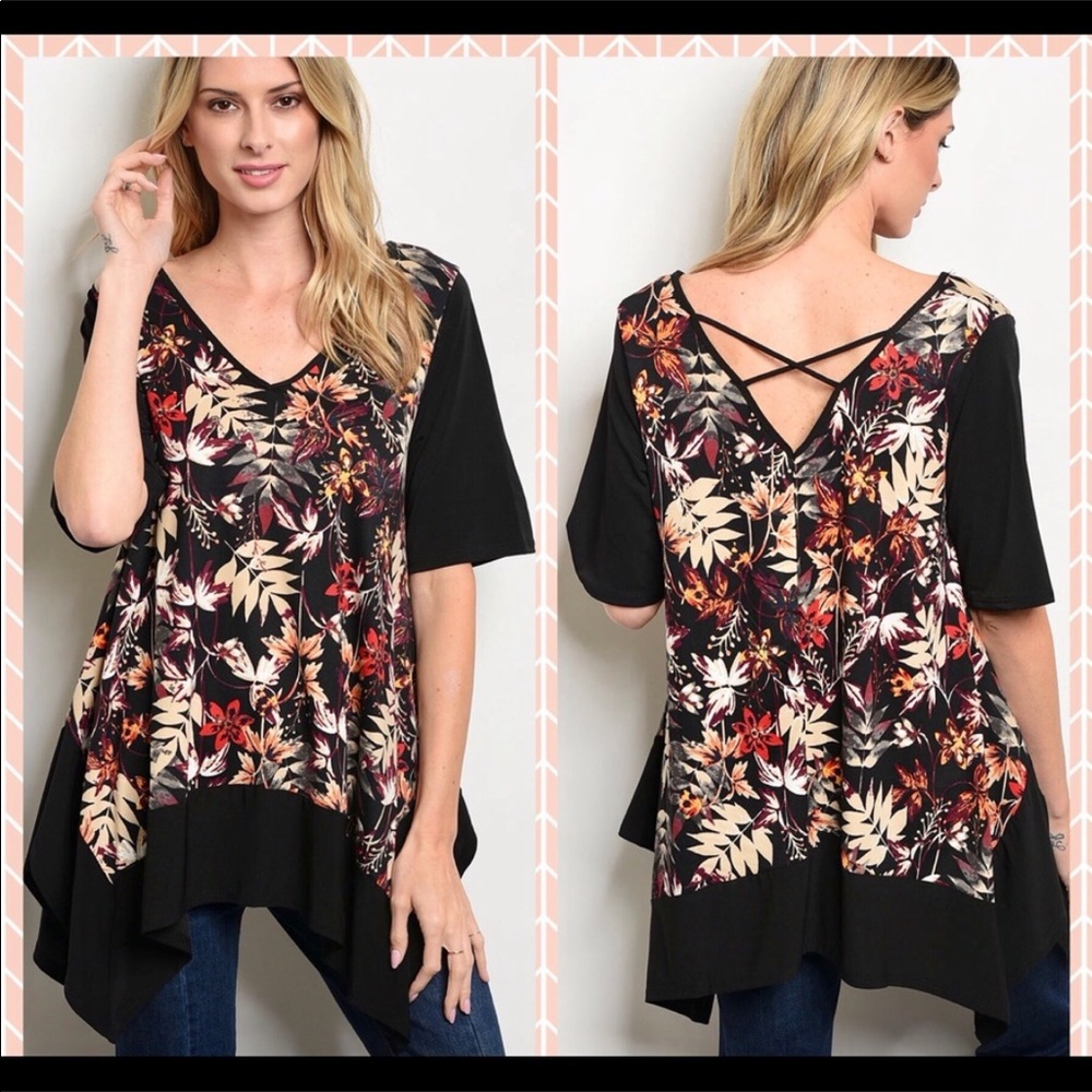 ✨Open Back Floral Blouse✨